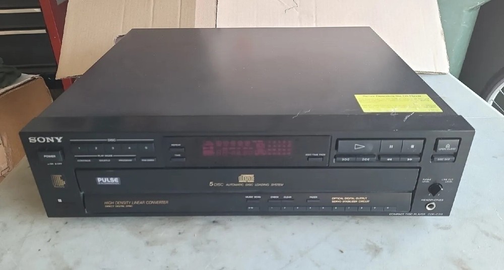 Sony Compact 5 Disc Player Changer CDP-C515