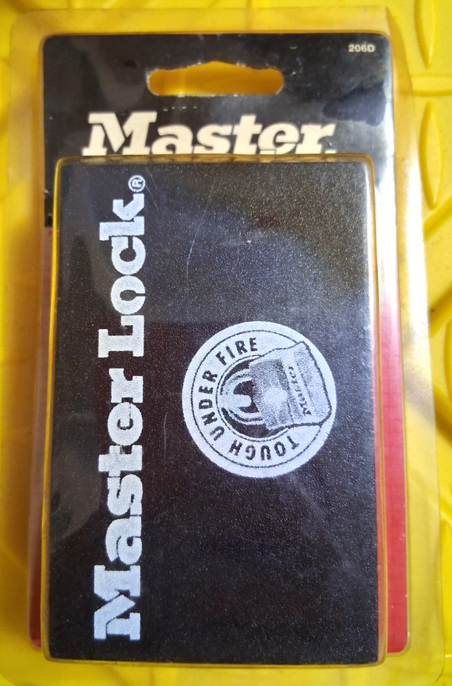 Master Lock 206D 83mm Magnetic Key Case 2003 NIB