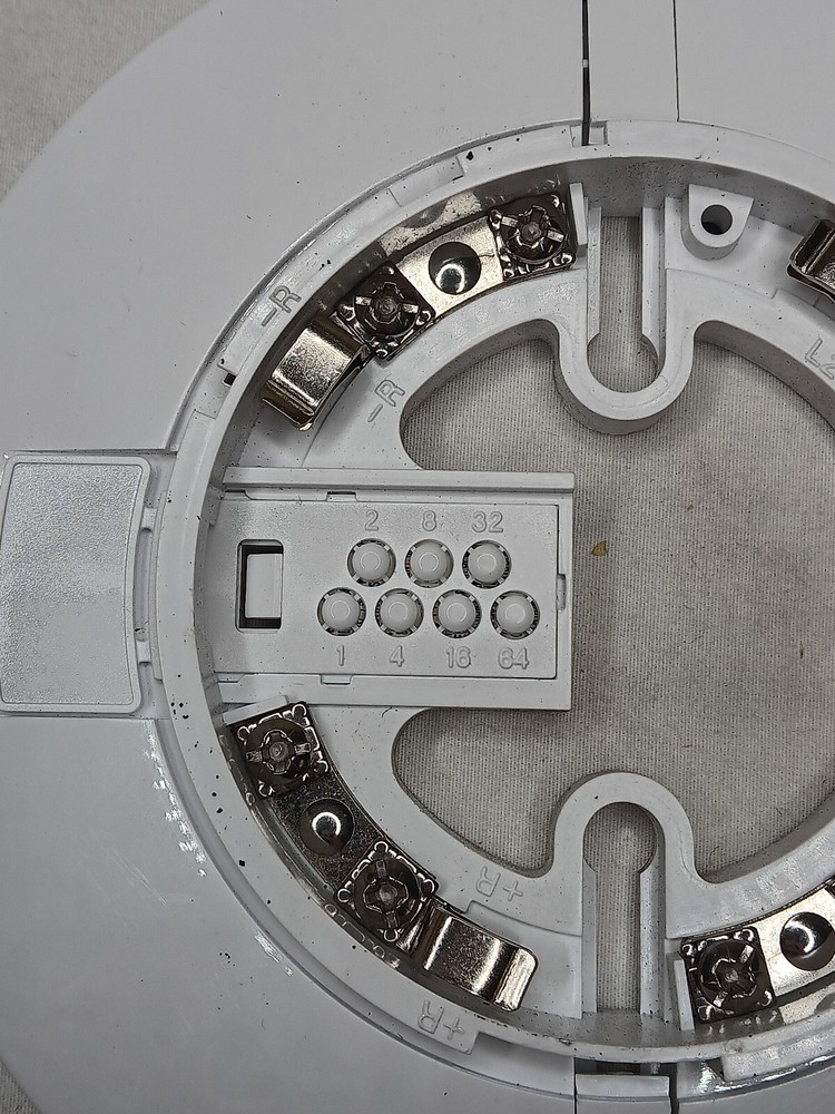 Mircom MIX-2001 6" E-Z Fit Base