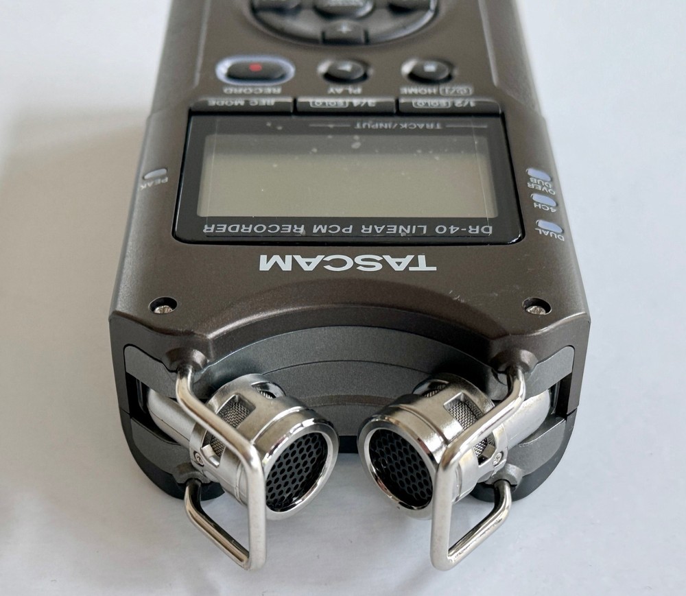 Tascam DR-40 Linear PCM Recorder