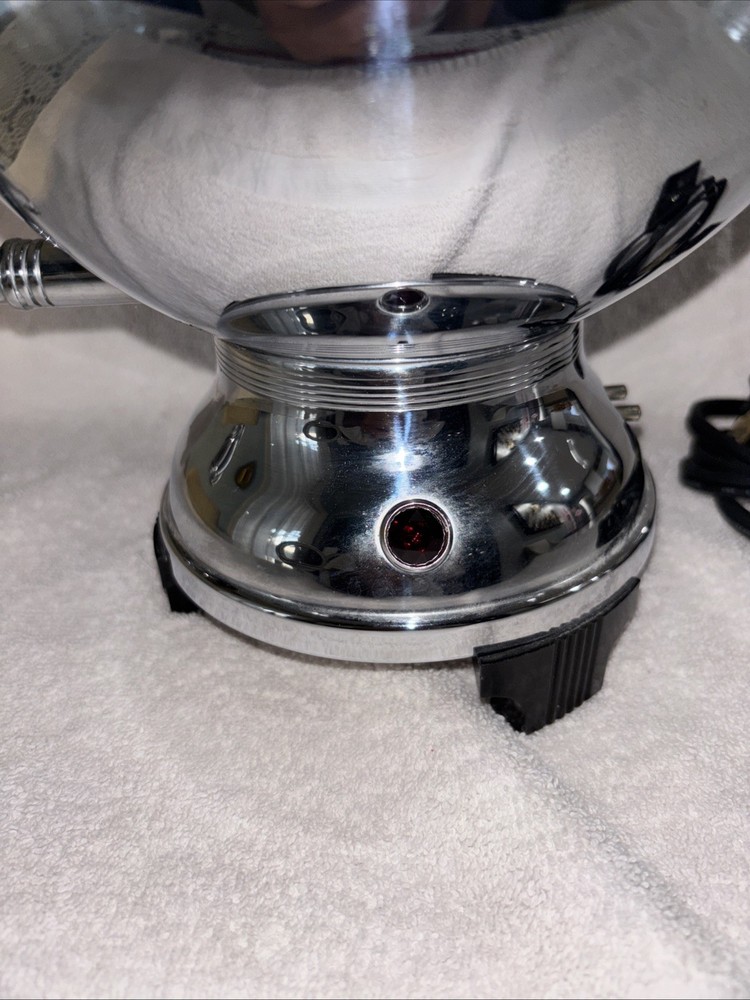 Manning-Bowman Coffee Globe Teated and Working