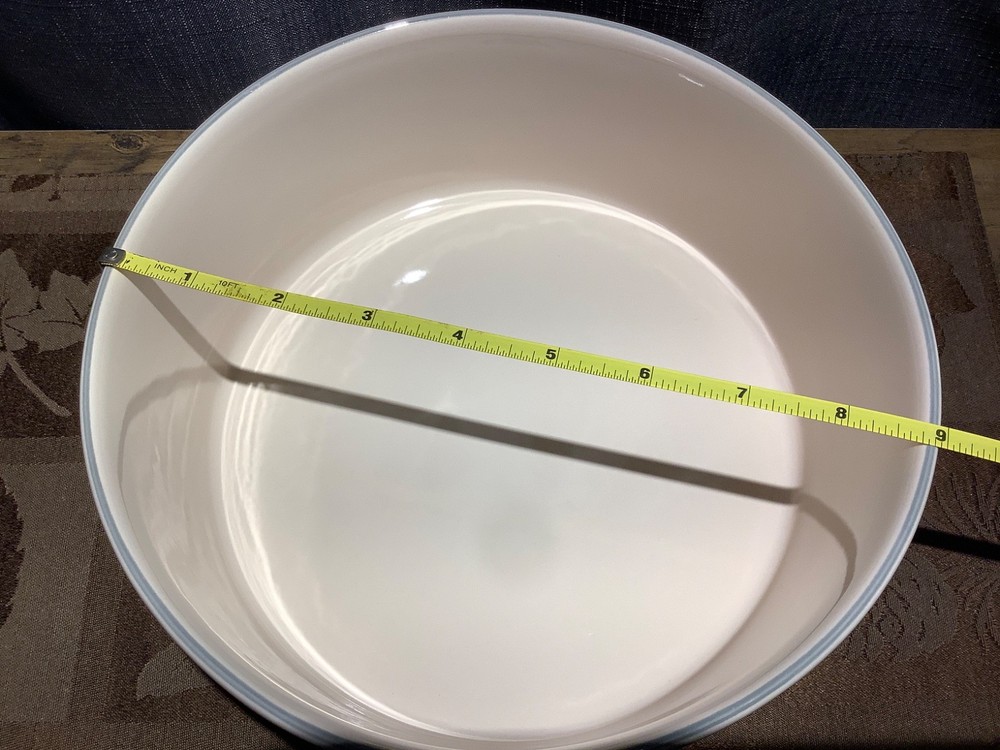 Pfaltzgraff Aura 8 3/4” Flat Bottom Serving Bowl