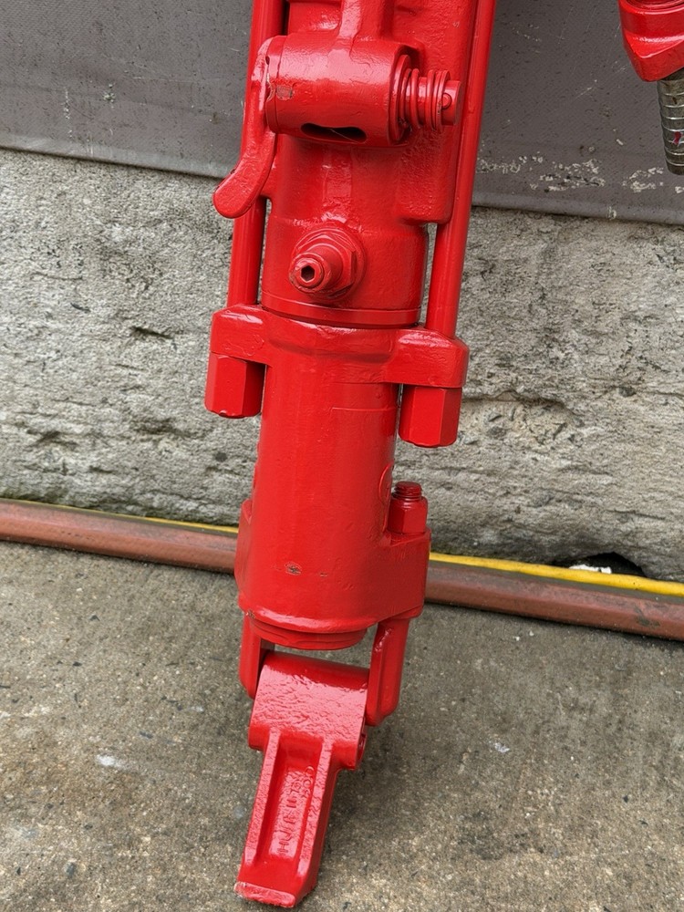 Chicago Pneumatic CP-32A Rock Drill Rotary Hammer Sinker 60 Lb Class #5