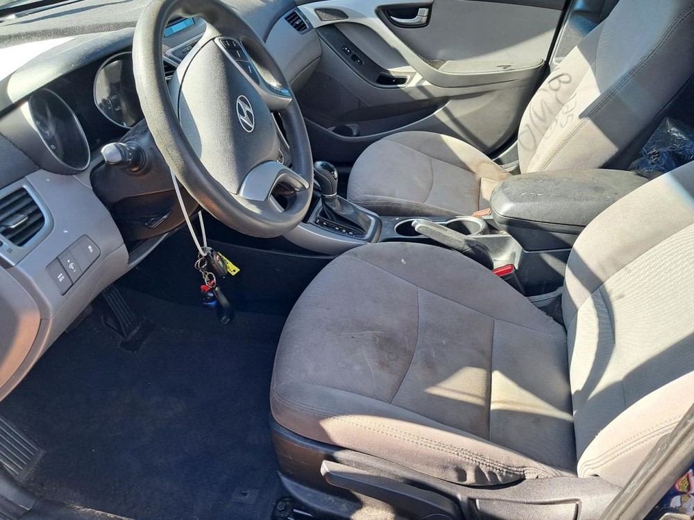ELANTRA 2016 Glove Box 4826438