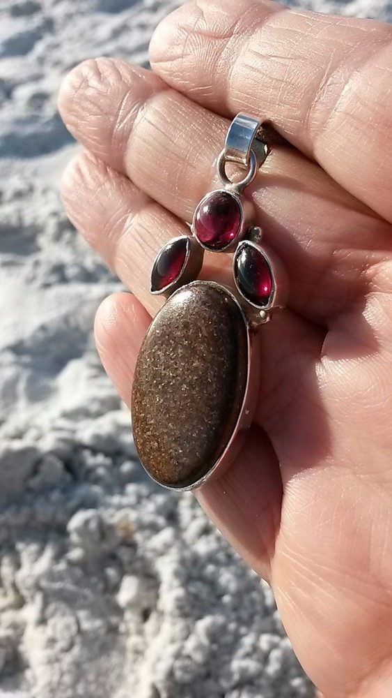 BRONZITE AND GARNET .925 STERLING SILVER PENDANT