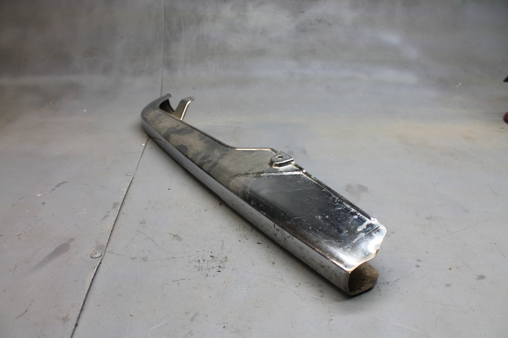 1982 SUZUKI GS300L CHAIN GUARD