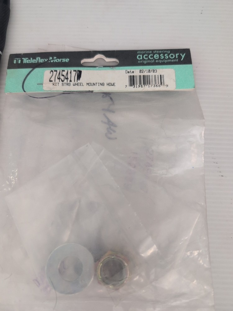 Teleflex 2745417P Steerling Wheel Mounting Kit OMC61