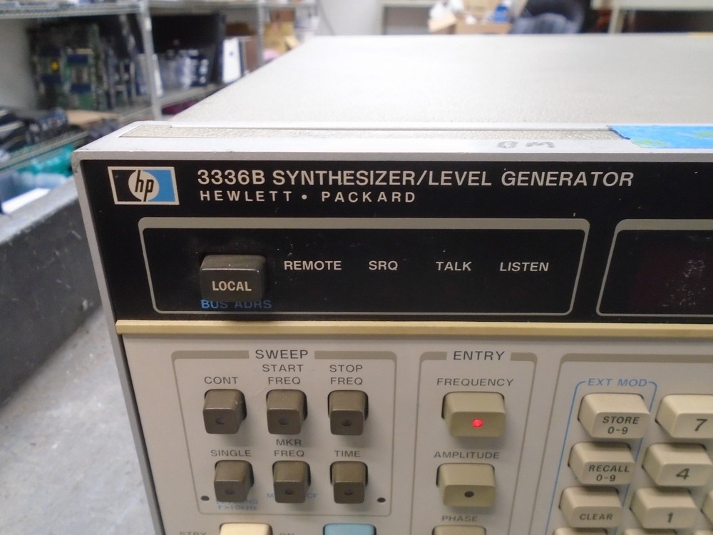 Hewlett Packard 3336B Option 005 Synthesizer/Level Generator
