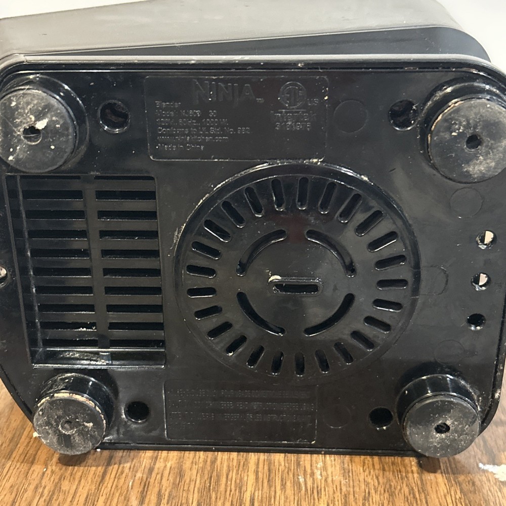 Ninja Professional Plus Food Processor 1000 Watts, 4 Functions, Silver, BASE!!