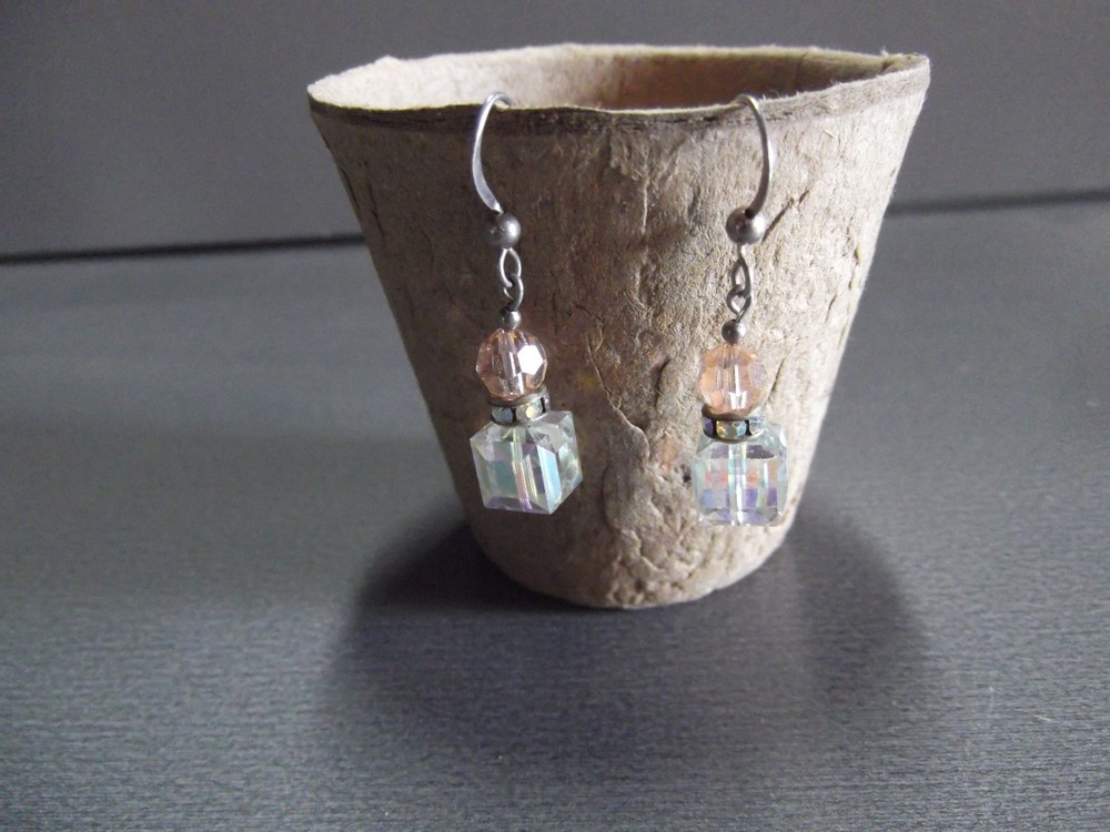 1 Pair Old Dangle Drop Clear/Square Glass  1.25"in