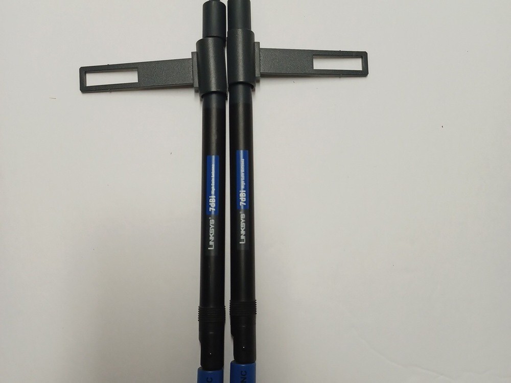 Linksys Seven Decibel High Gain Antenna Tnc