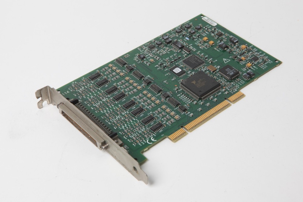 National Instruments 185362E-01 High Precision Temperature PCI Interface Card