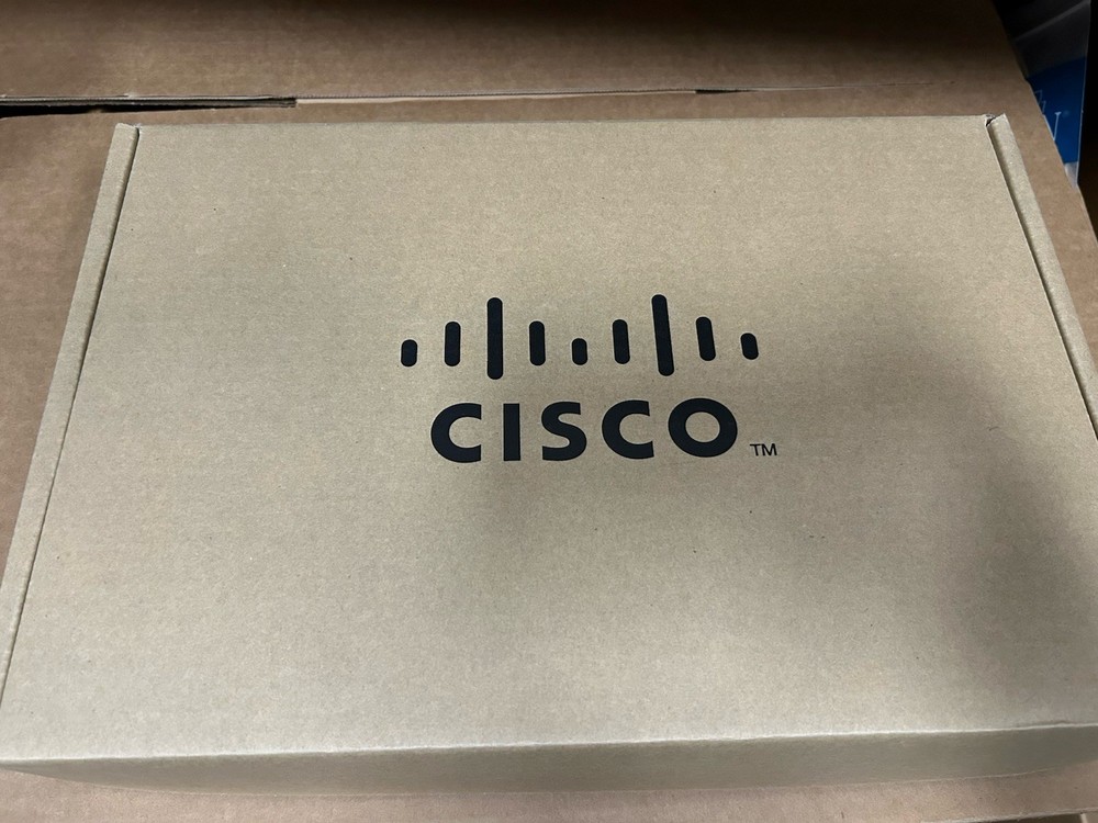 Cisco 7945G IP Phone -NEW in box