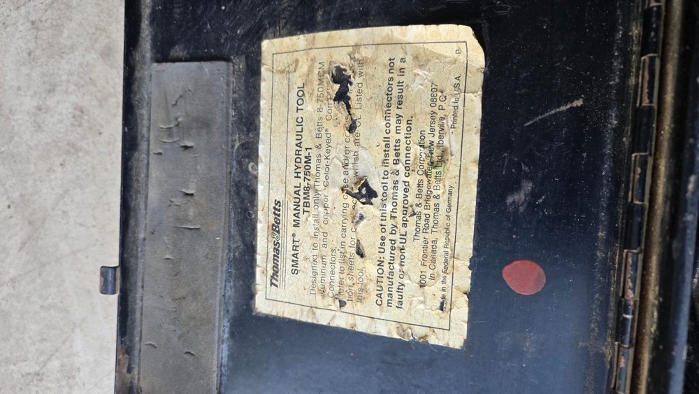 manual hydraulic tool TMB8