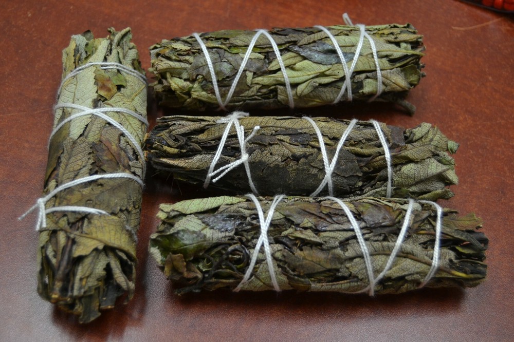 4 PCS CALIFORNIA YERBA SANTA SAGE BUNDLE SMUDGE 5"
