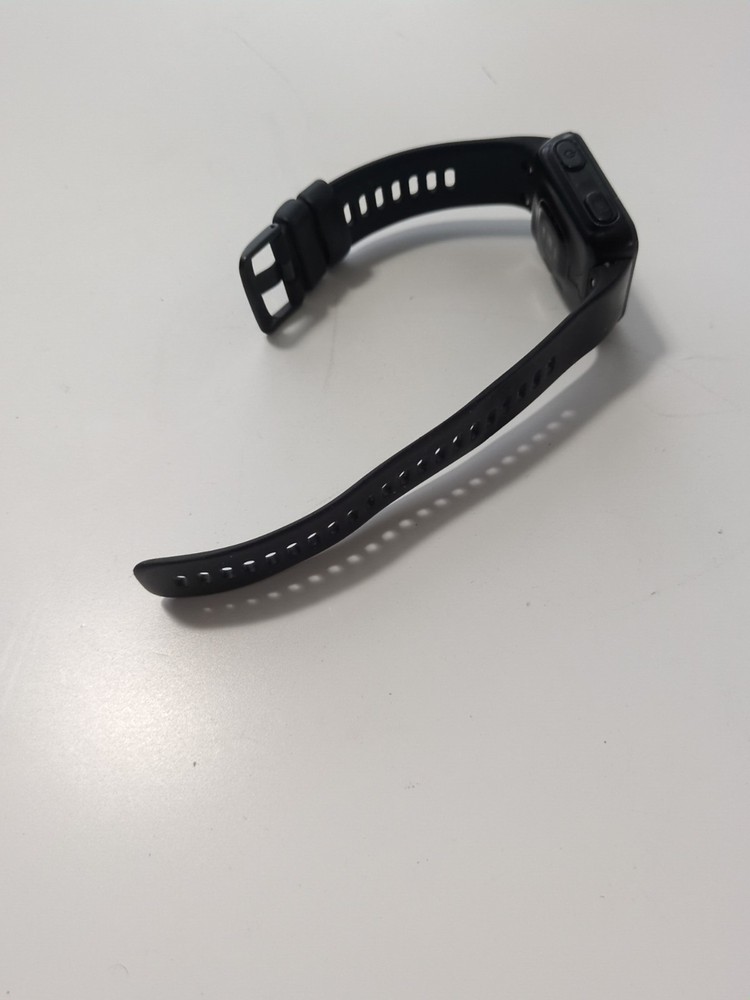 Garmin Forerunner 35 GPS Running Watch Black Used Needs Battery.
