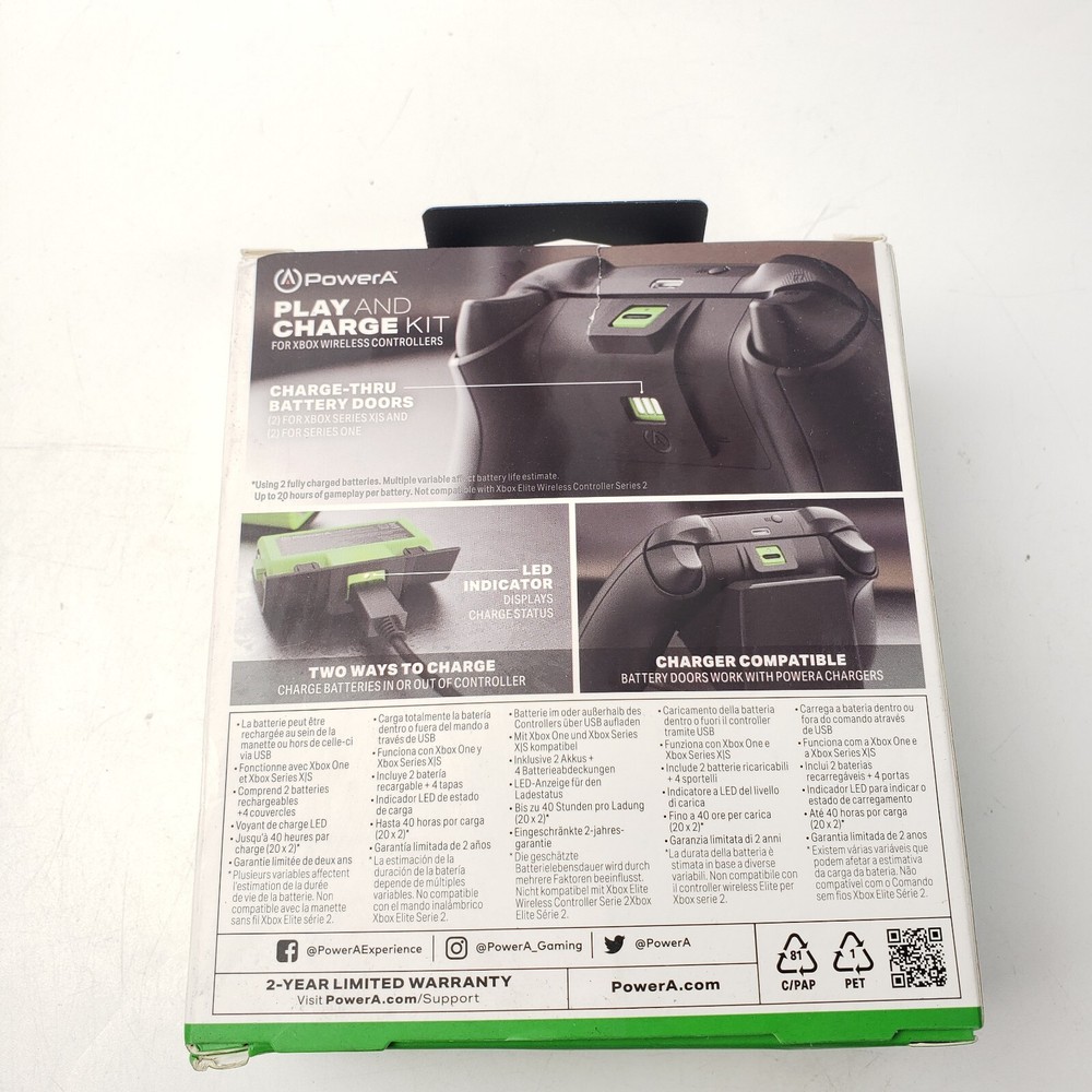 Microsoft Xbox Play And Charge Kit