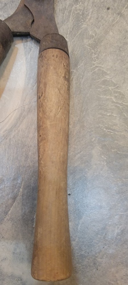 Vintage Pruning Tools, Primative Garden Tools, Primitive Garden Tools
