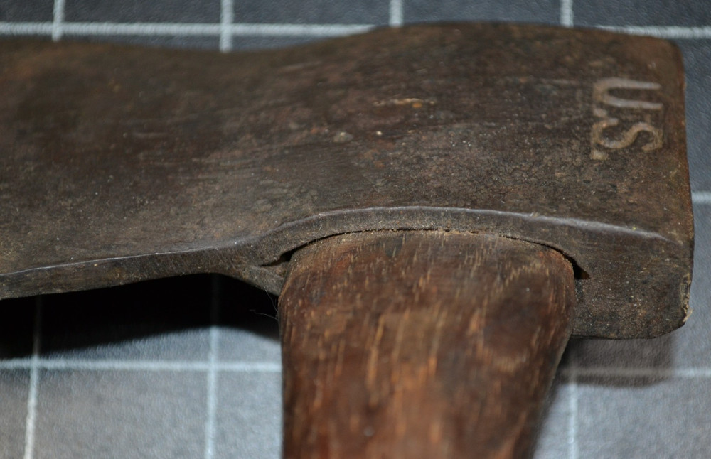 U. S. ARMY - WWII - CAMP HATCHET - ALL ORIGINAL