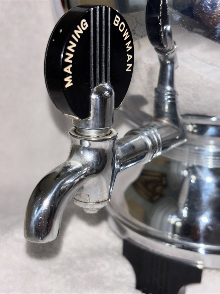 Manning-Bowman Coffee Globe Teated and Working