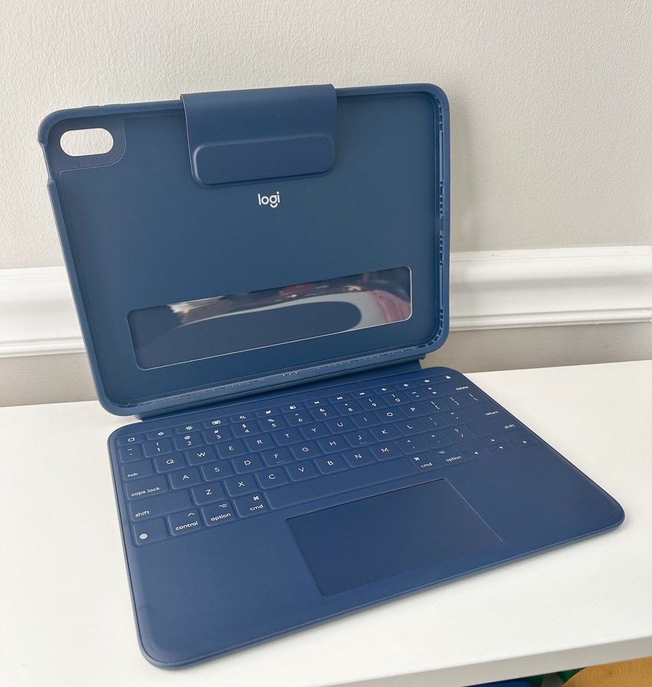 Logitech Rugged Combo 4 Touch Keyboard Case for iPad 10th Generation