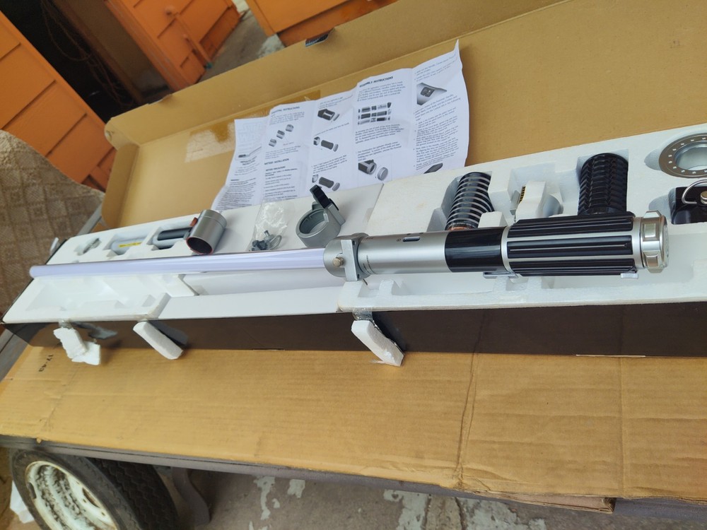 Star Wars Force FX Lightsaber Construction Set