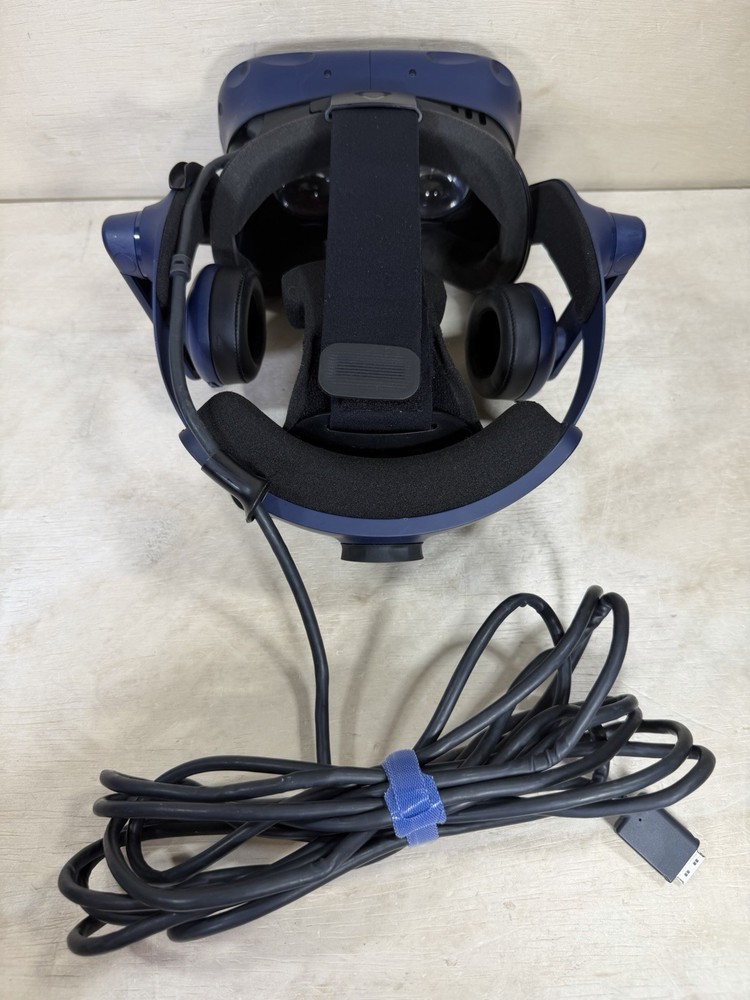 HTC 2Q29100 Vive Pro Virtual Reality Headset & 1 Cable Only