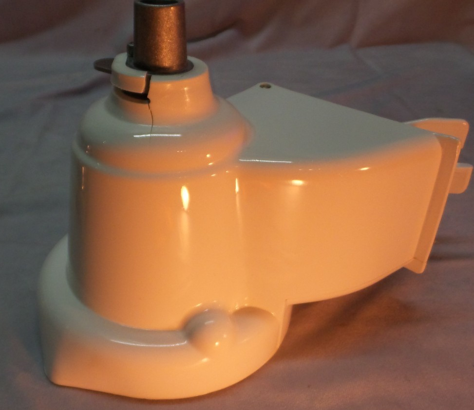 KitchenAid Rotor Slicer/Shredder Attachment, model RVS-A (READ DESCRIPTION)