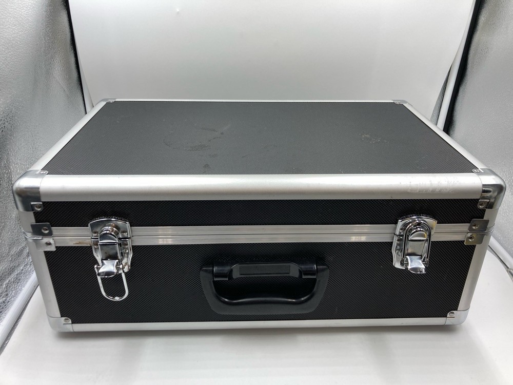 EDKKIE DIGITAL MICROSCOPE WITH CASE AND EXTRAS (EL1102641)