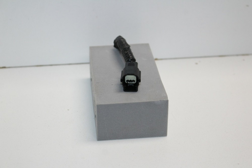 Pigtail Connector OEM # 31403-3710