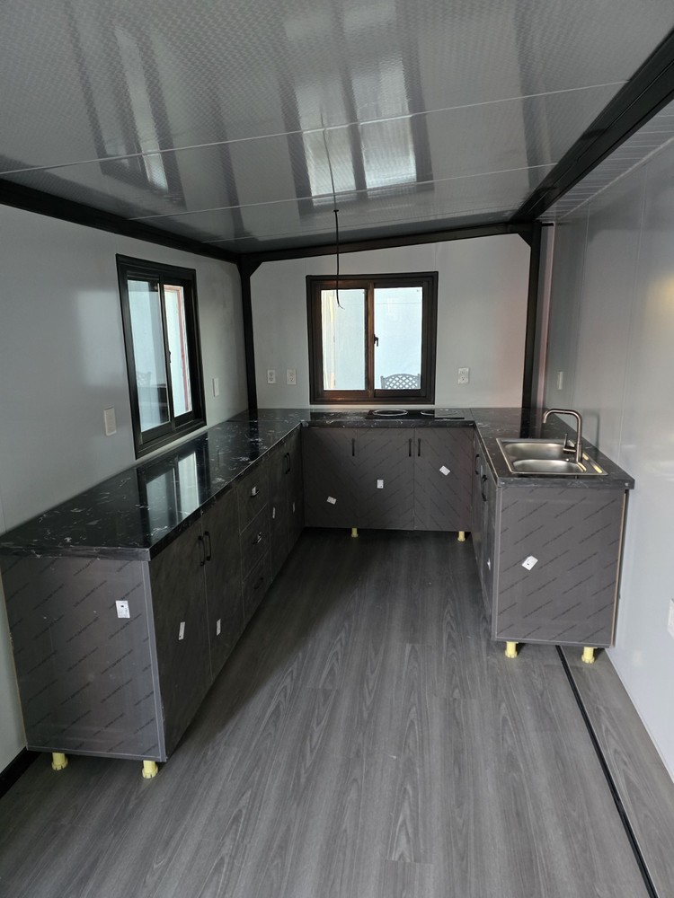 2 or 3 Bedroom 40 FT Foldable Expandable Container Home, Tiny home