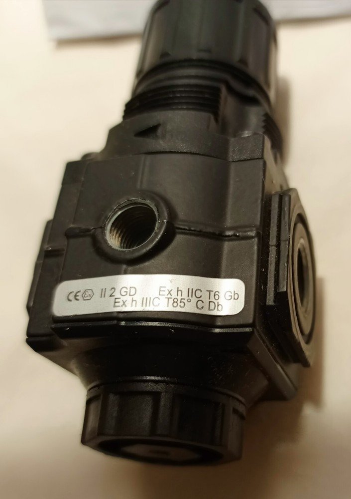 Norgren R72G-2AK-RFN Regulator