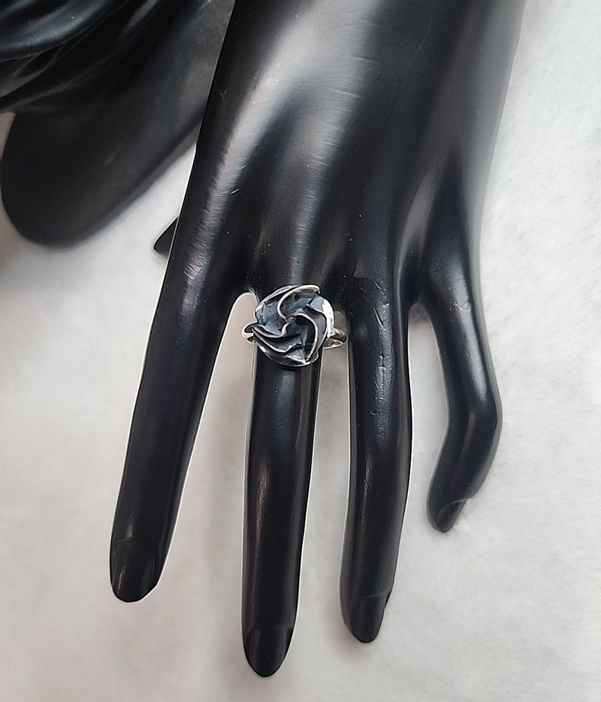 Native American Handmade Signed M Gem Sterling Silver Rose Ring Size 9 Signed