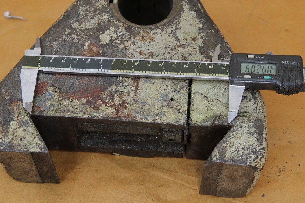 ARBOR Overarm Support Horizontal Milling Machine