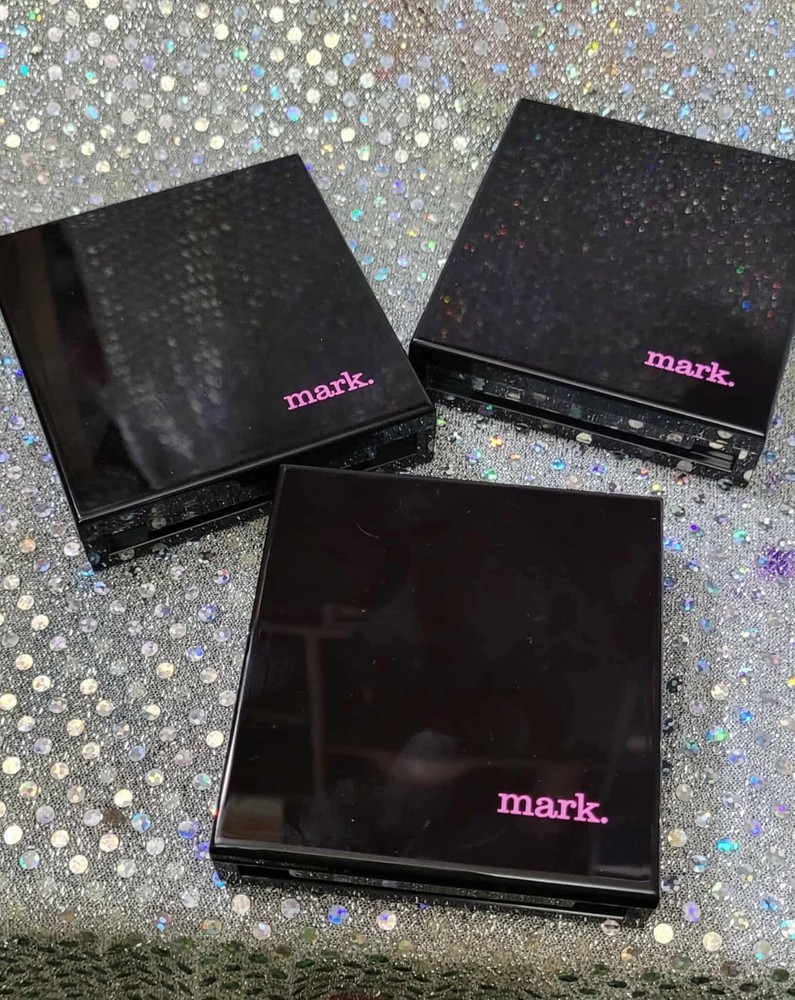 Avon Mark IT KIT Trend Color Compact ~ Bronzer/Shadow/Gloss ~NIB ~ NEXT DAY SHIP