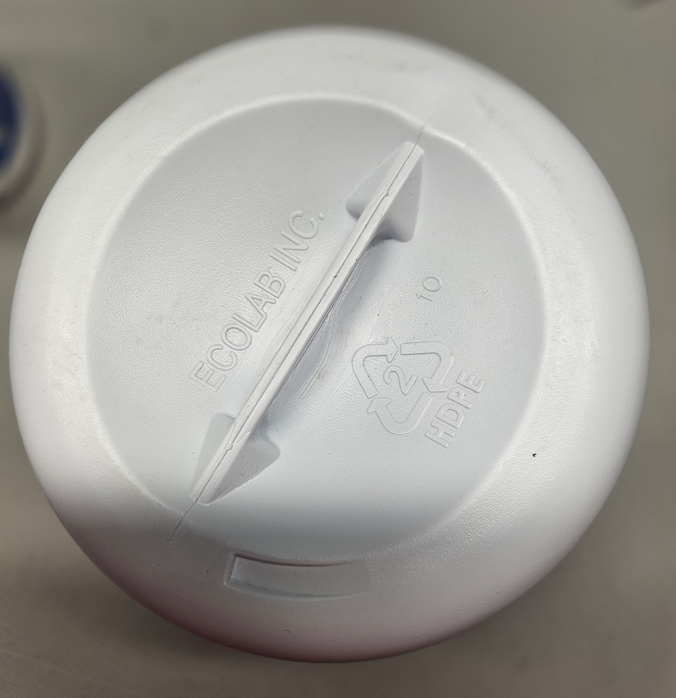 Ecolab 6110751 Solid Metal Pro Destaining Machine Warewashing Detergent