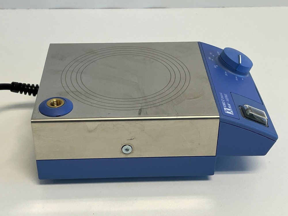 IKA / WERKE KMO 2 B S1 KMO2 BASIC MAGNETIC STIRRER