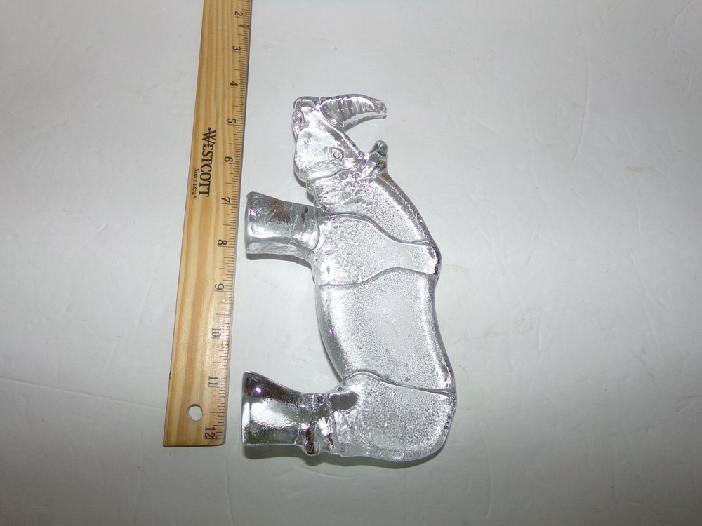 FLAT SOLID GLASS African rhino