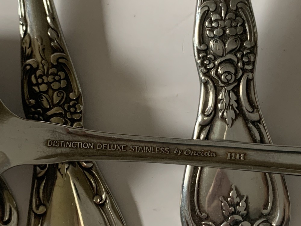 Oneida Kennett Square Distinction Deluxe HH Stainless Flatware 6 Serving Pieces