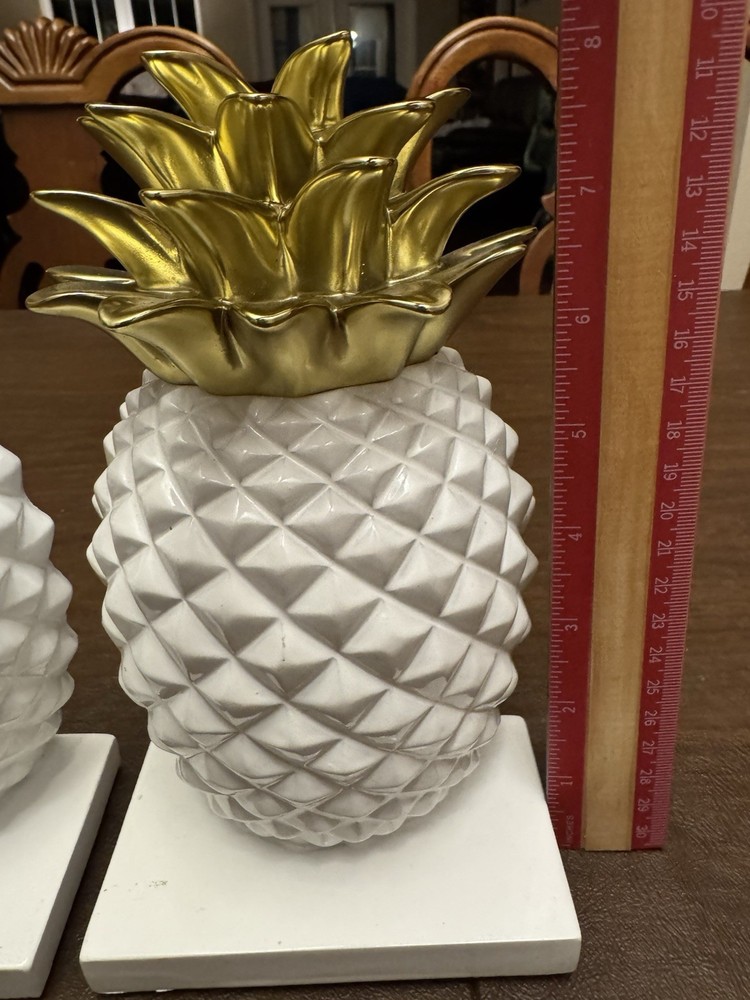 Pineapple bookends White and Gold Ceramic Pineapple Decor