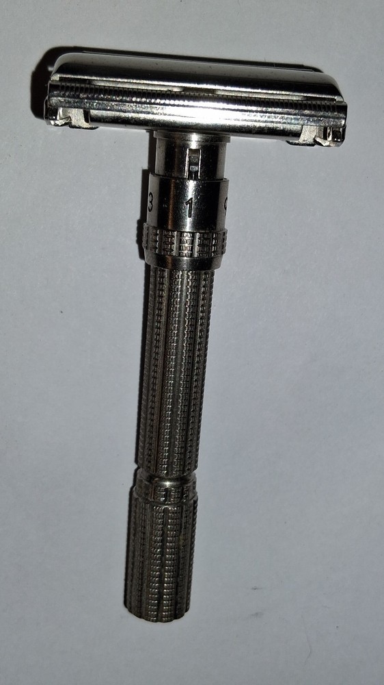 Gillette Slim Adjustable N-2