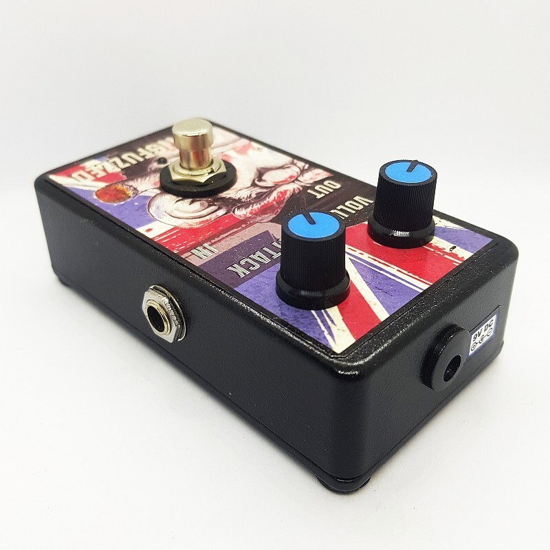 SATISFACTION STYLE FUZZ PEDAL