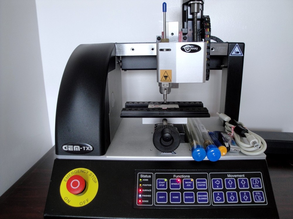 U-MARQ GEM-TX5 Engraving Machine