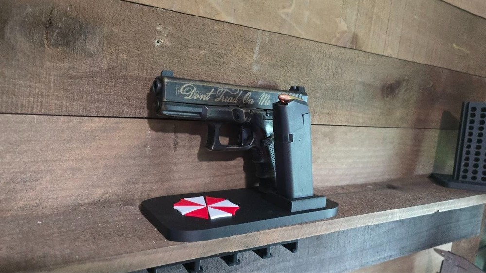 Umbrella Glock Display Stand - Glock 17/19