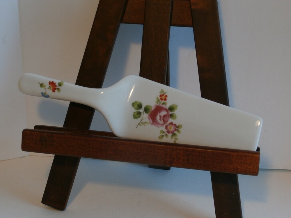 Vintage 1983 Mann Cake Pie Server w/Original Label Japan Floral Pattern