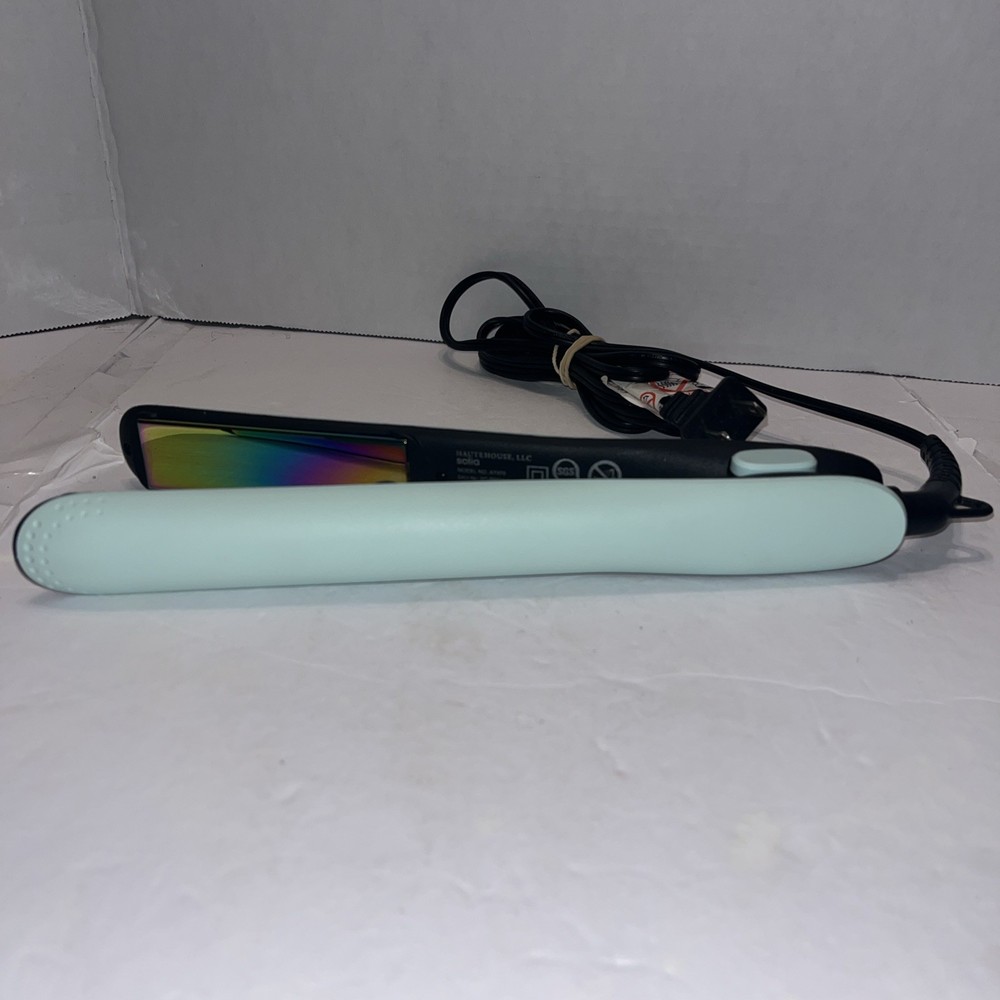 Solia Blue 1in Straightner