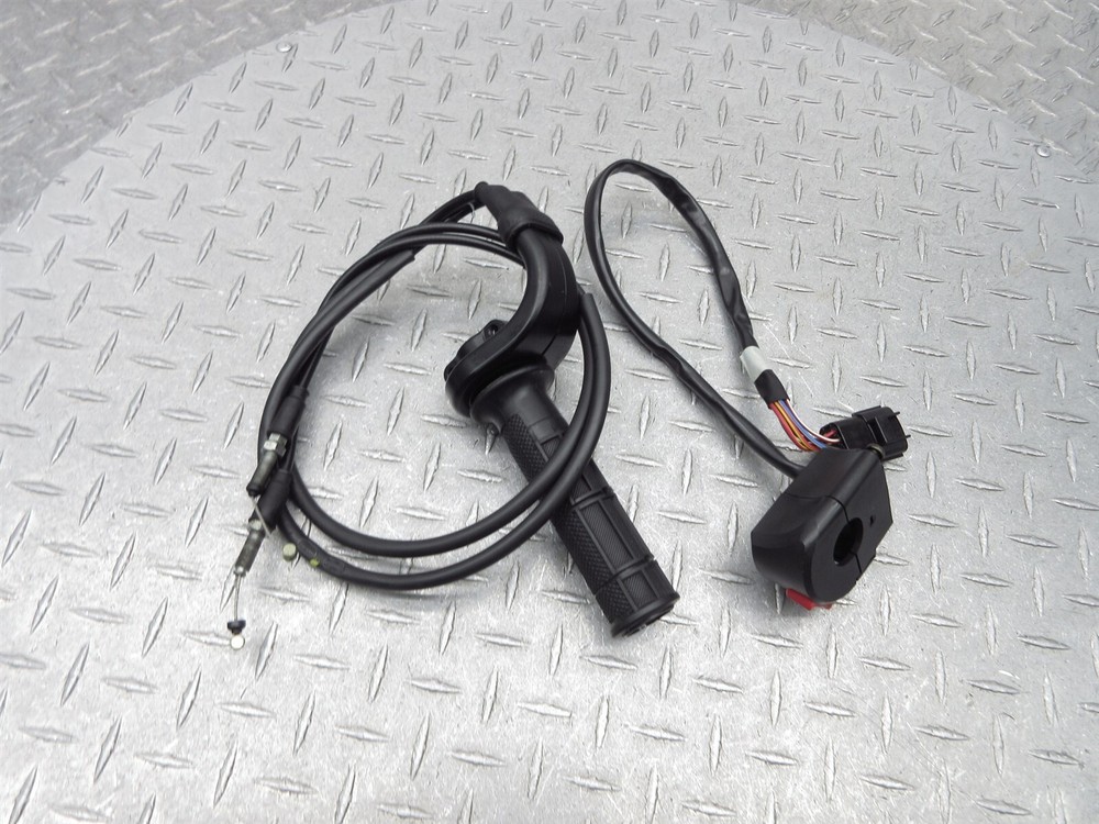 2005 05-06 Ducati Multistrada 1000 DS Right Handlebar Switch Throttle Control