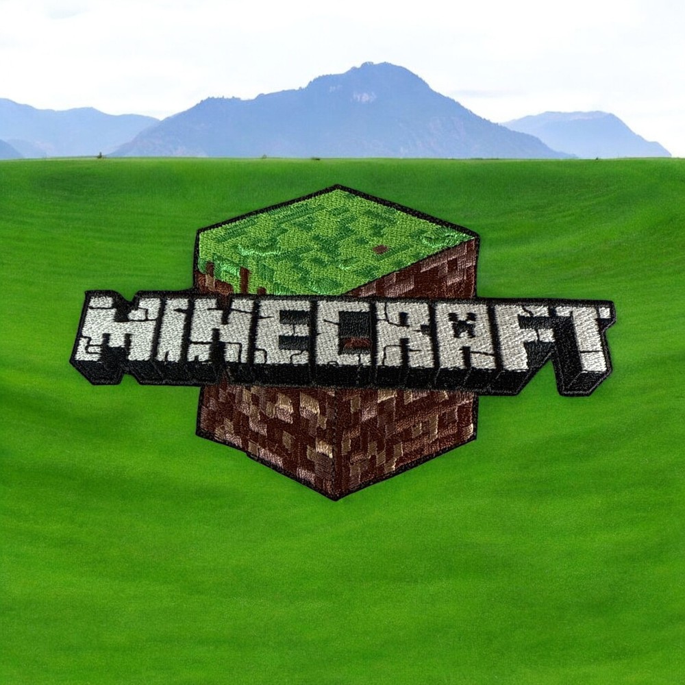 Minecraft Cube Embrodery Patch 6" X 3.34"