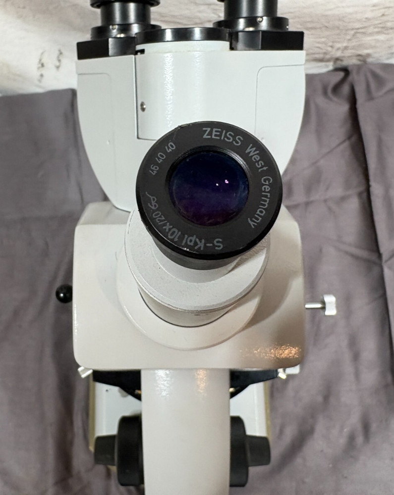 Zeiss West Germany Binocular/Monocula 3x Oculars 3x Objectives Light Microscope