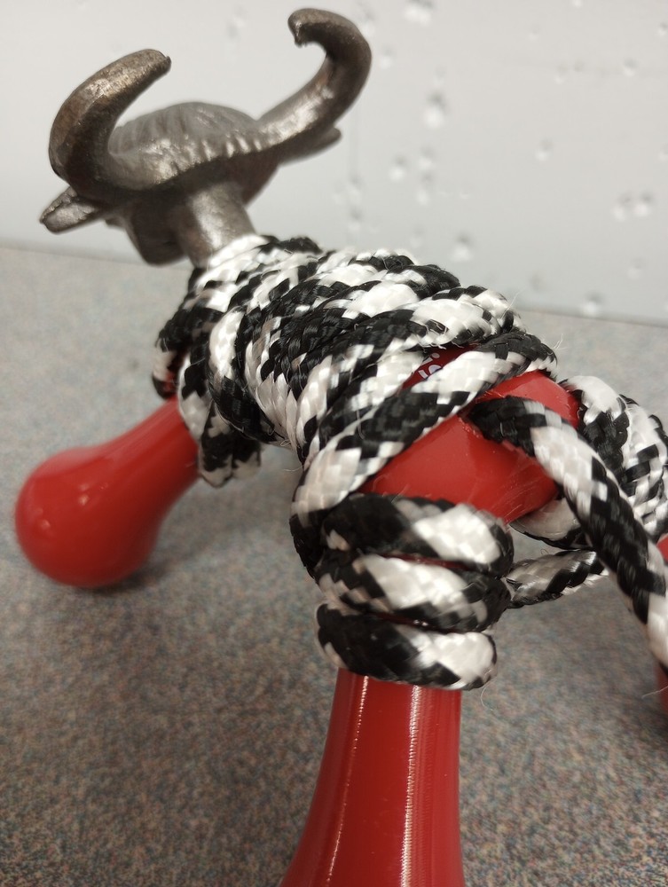 MICRO Mini Cast Iron Brahma Bull Roping Dummy w/ Rooster Crows Ropes Imported